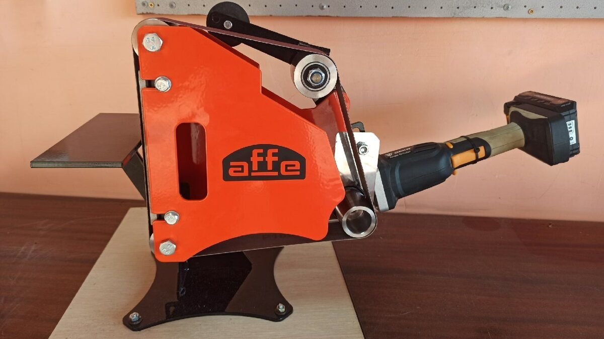 Affe 915 pro ленточный. Гриндер аффе 610. Гриндер ленточный affe 915 pro. Гриндер affe 915. Гриндер ленточный affe 915 pro.