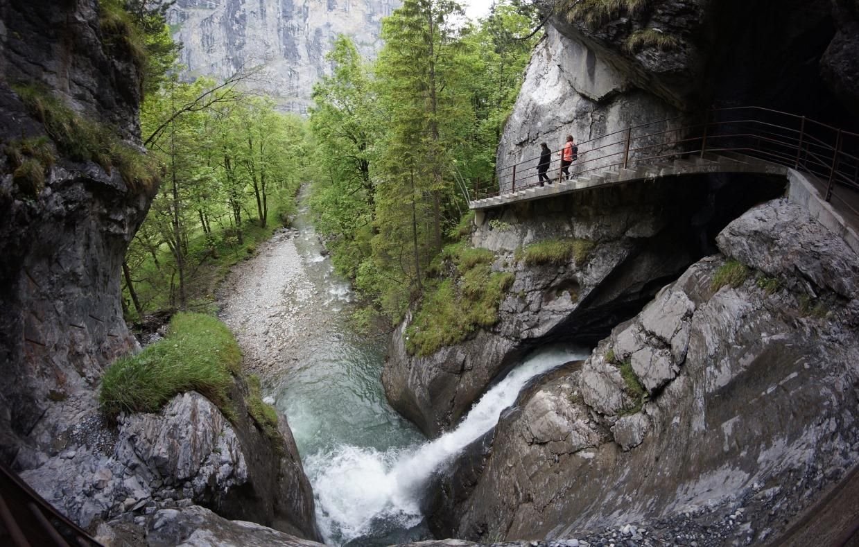 Водопад Трюммельбах Швейцария