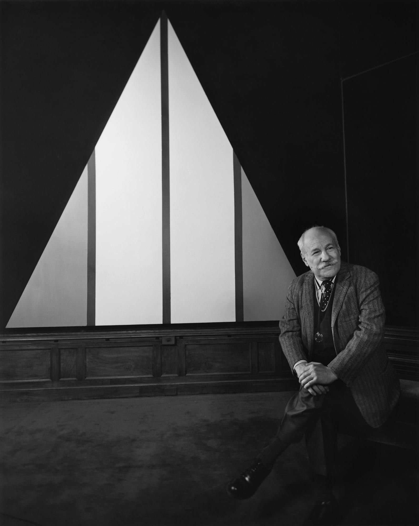 Барнетт художник. Barnett Newman. Барнетт Ньюман онемент. Ньюман художник. Художник Барнетт Ньюмен.