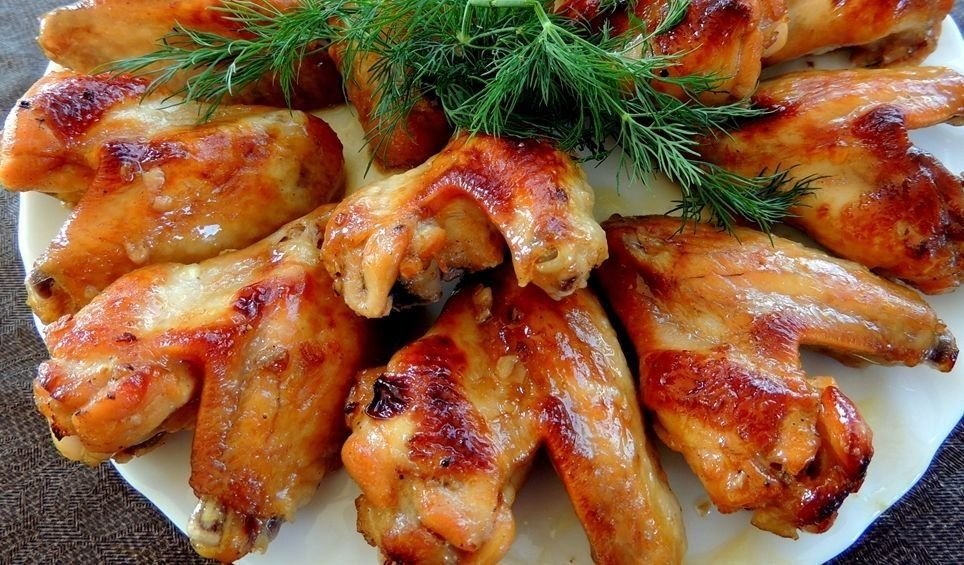 Куриные крылышки в духовке. Куриный шашлык барбекю. Готовим куриные крылышки. Острые крылышки буффало. Крылышки в духовке.