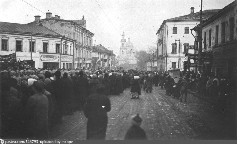 Раз гуляй. Старая Москва площадь Разгуляй. Площадь Разгуляй 19 век. Старая Басманная Разгуляй. Старая Москва Елоховская площадь.