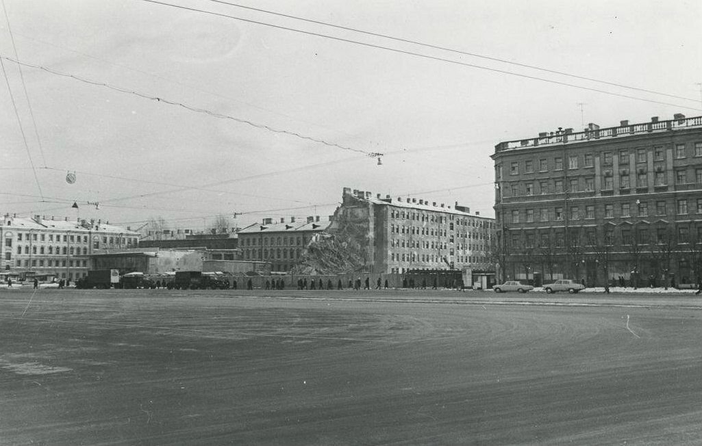 Сенная в 90 фото