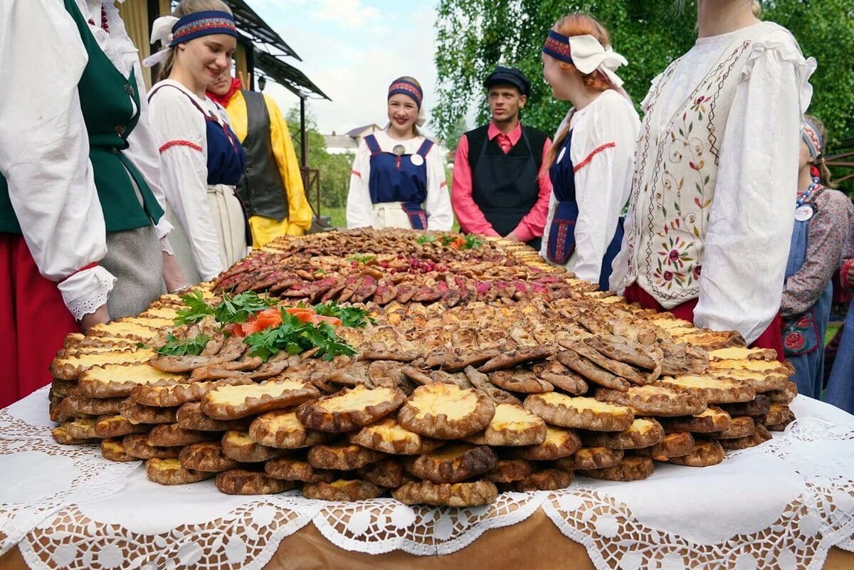 Праздник карельского пирога лихославль