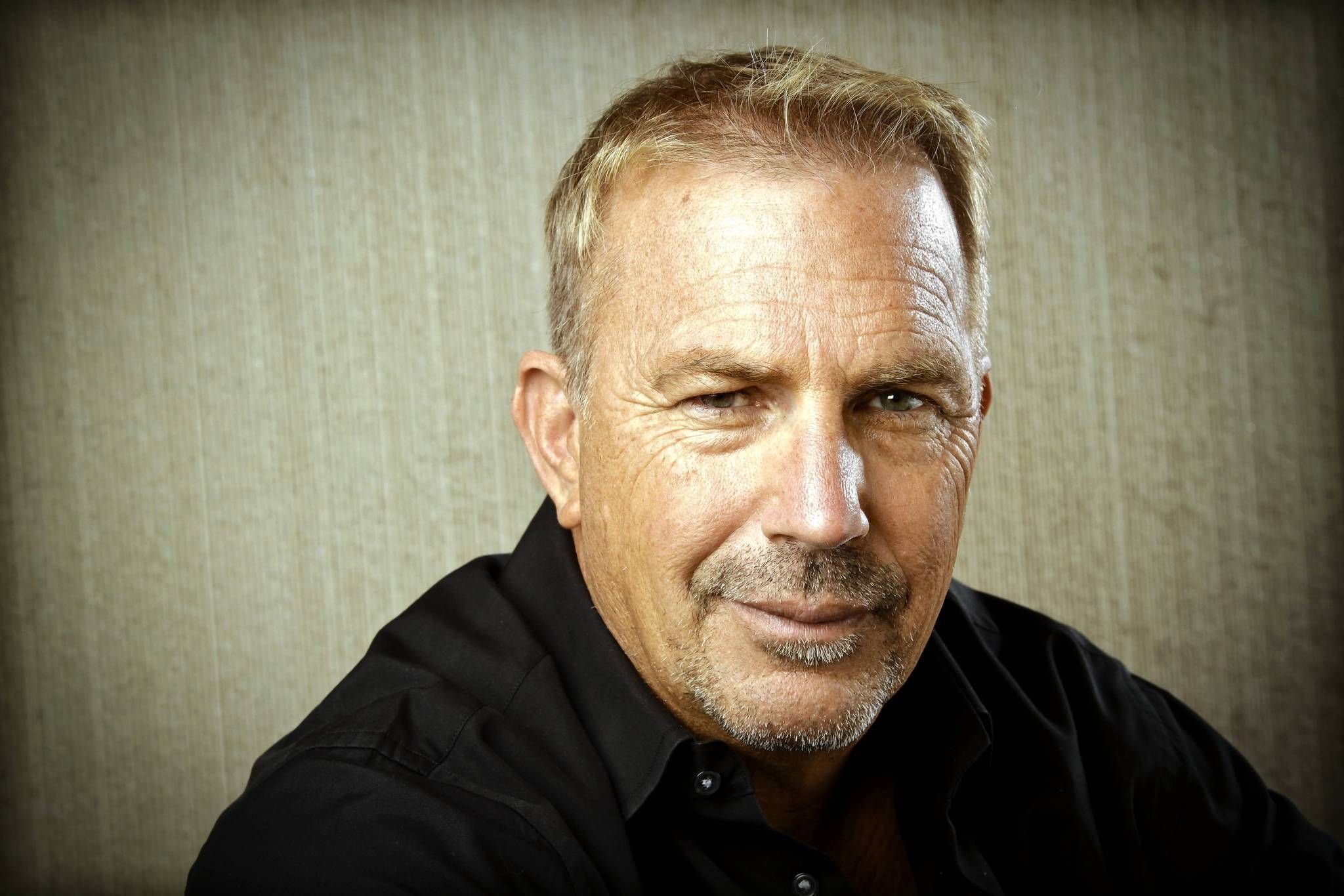 Kevin costner. Кевин Костнер. Актер Кевин Костнер. Кевин Костнер 2021. Кевин Костнер в 40 лет.