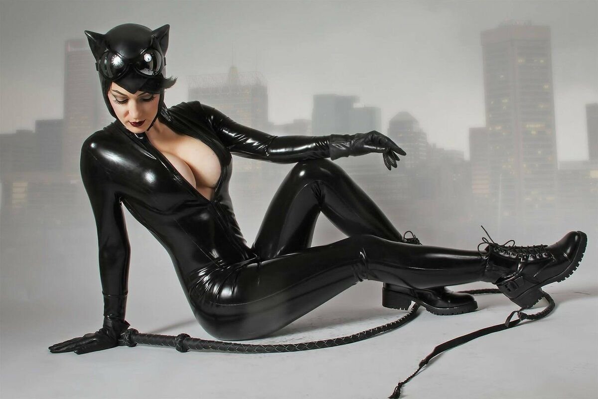 Kristen Hughey Catwoman