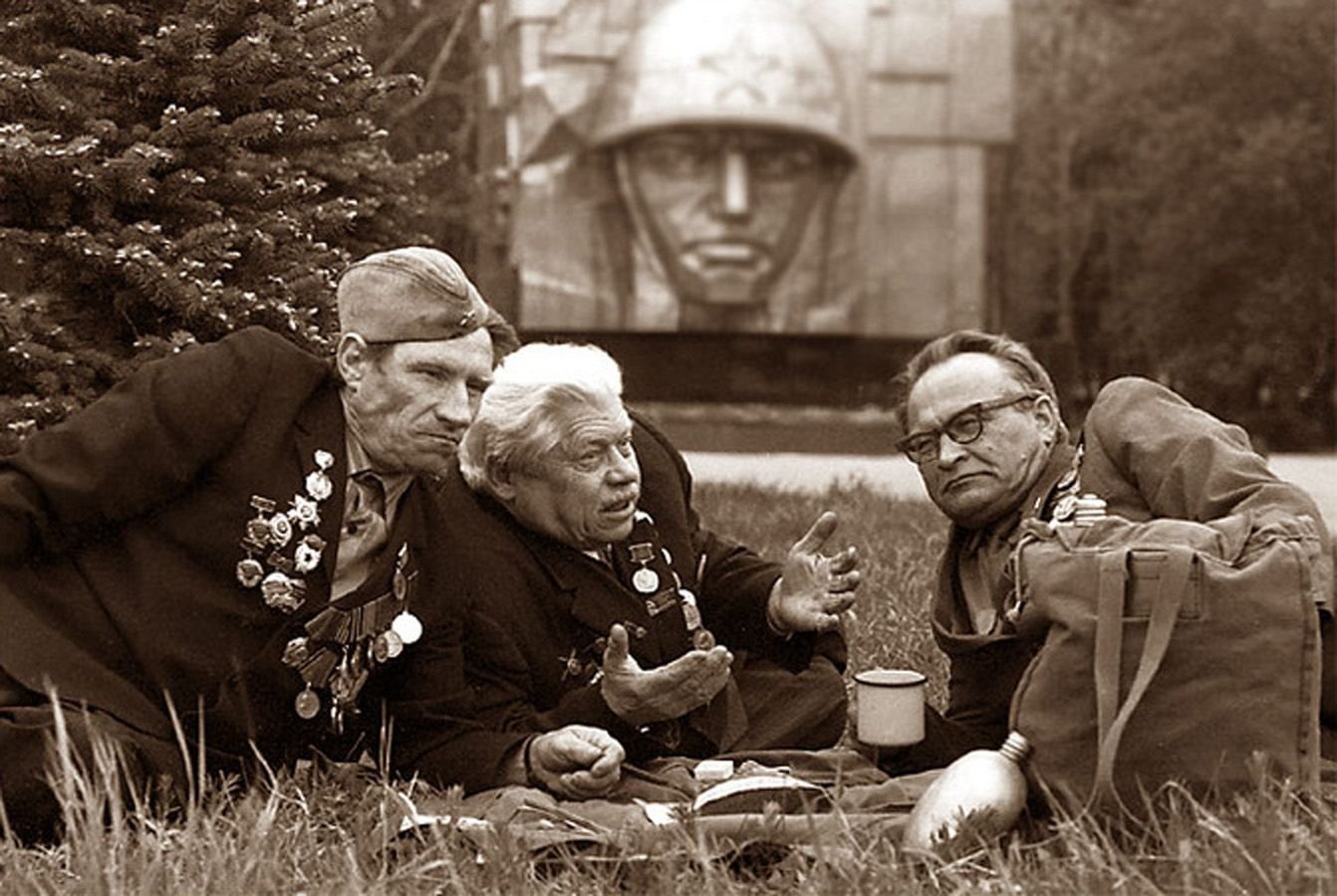 день победы грустные