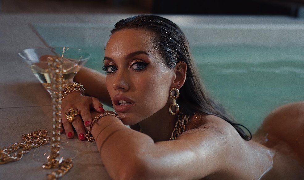 Luxury герл. Luxury girl порнхаб. Кристина свит luxurygirl 2021. Luxury girl порнхаб. Кристина свит luxurygirl 2021.