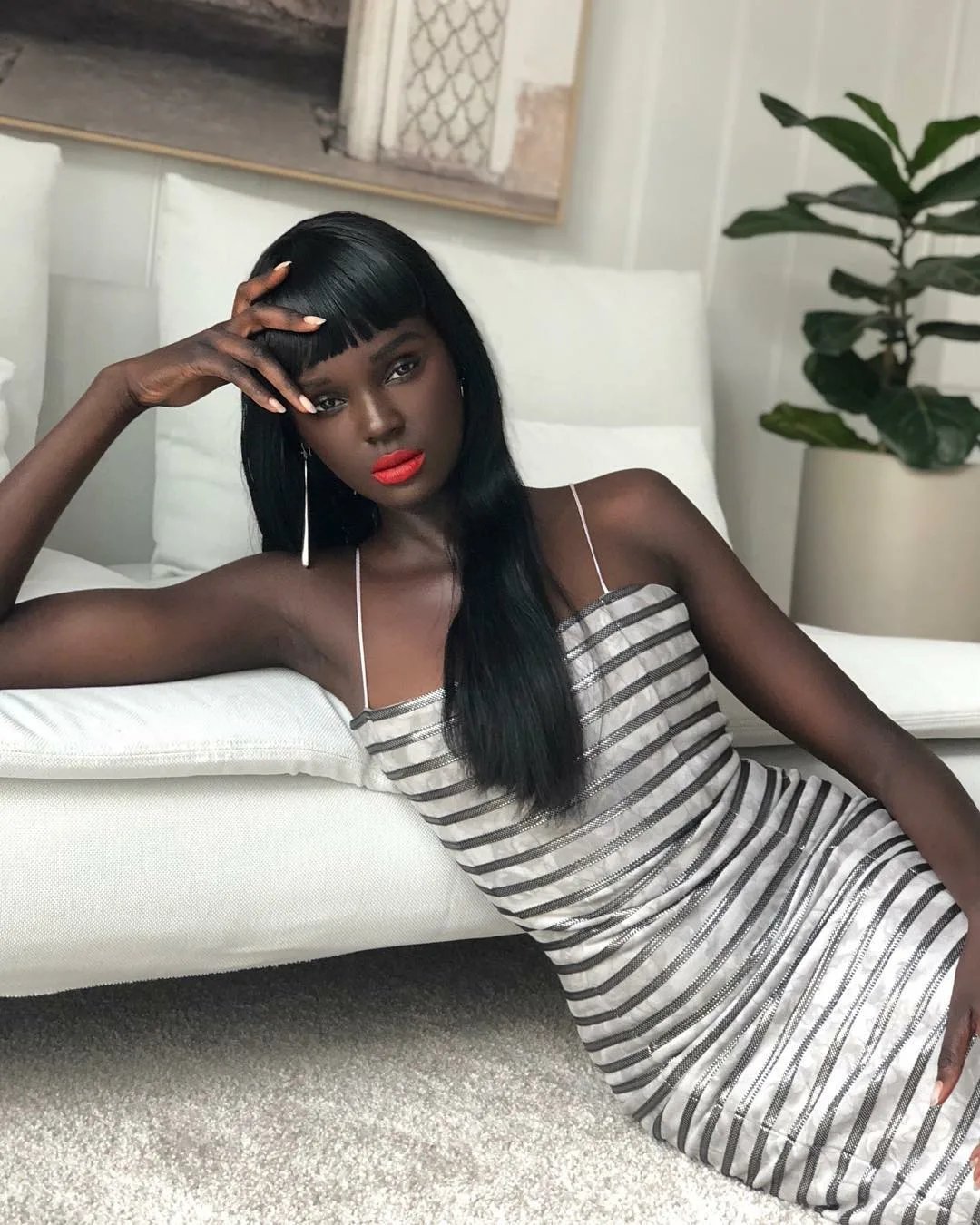 Модель даки тот (Duckie thot) из Южного Судана