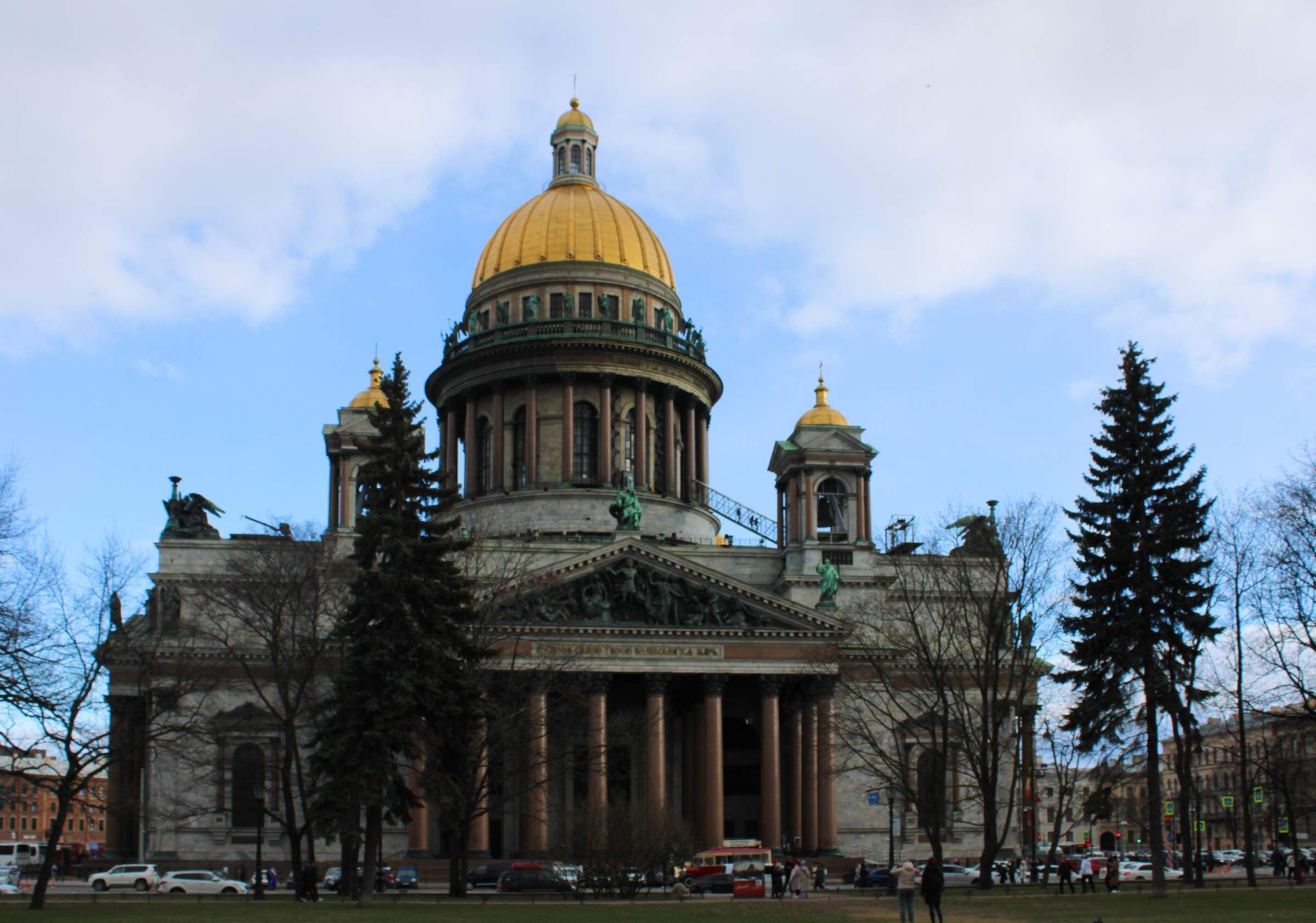 Исаакиевский собор в Санкт Петербурге