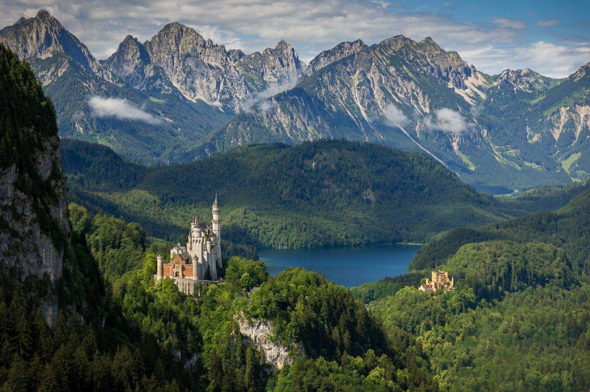 Замок Нойшванштайн, Хоэншвангау, Бавария, Германия