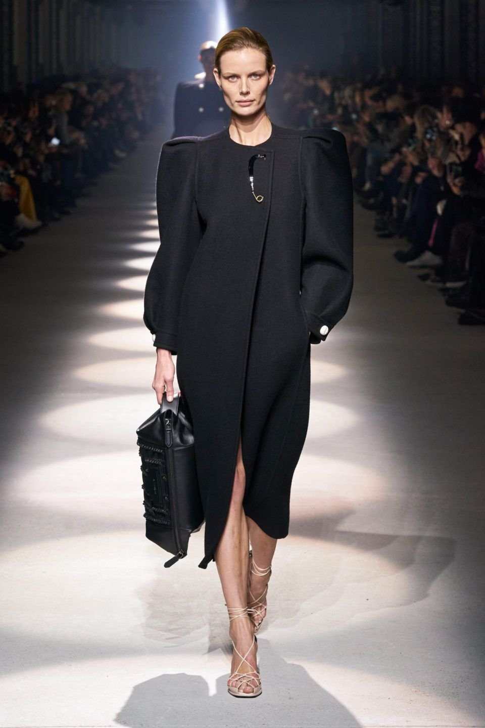 Показ Givenchy 2020-2021