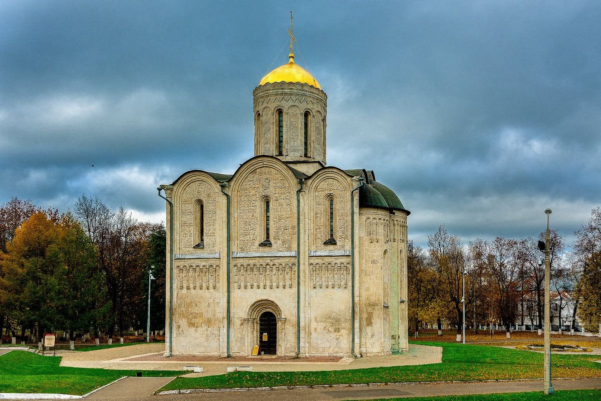 Дмитриевский собор во владимире фото