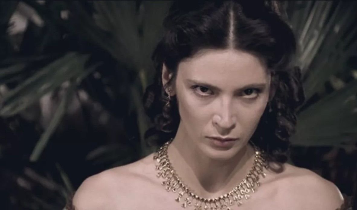 Настасья филипповна барашкова достоевский. Настасья филипповна барашкова. Юлия борисова идиот. Лидия вележева настасья филипповна. Идиот 2003 лидия вележева.