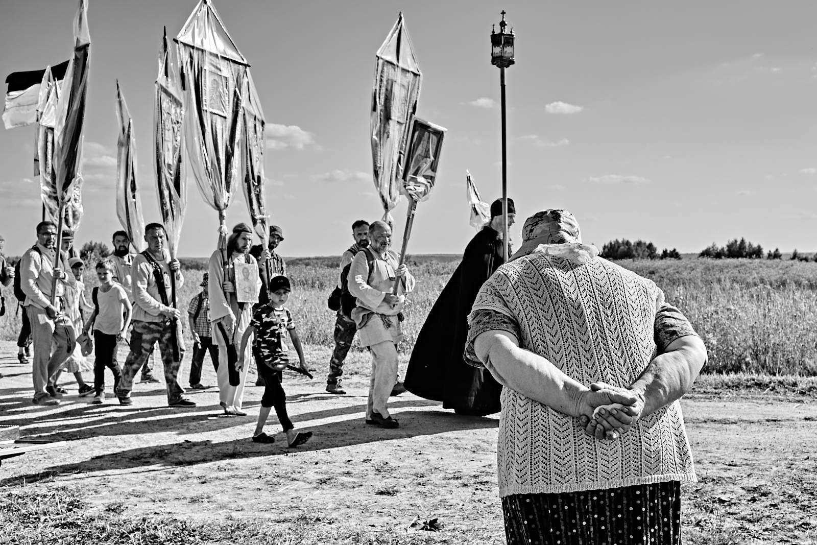 Фото иринарховский крестный ход