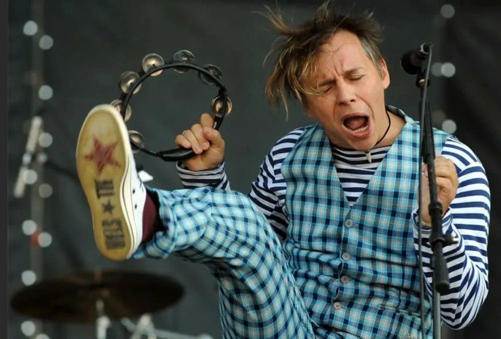 мумий тролль илья лагутенко. мумий тролль лагутенко. мумий тролль живет. мумий тролль лагутенко. мумий тролль 2022.