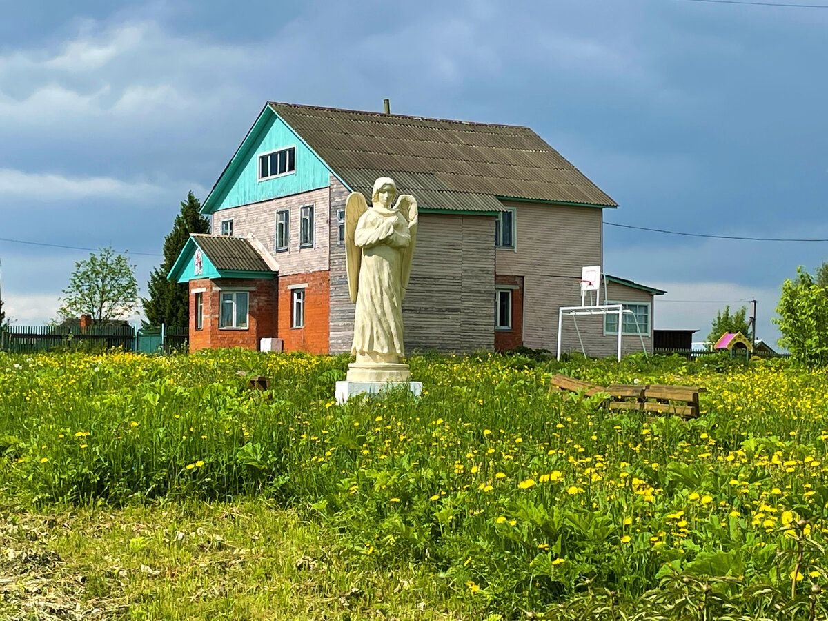 ыб можжевеловое озеро. деревня ыб республика коми. памятник букве ы в селе ыб. ыб можжевеловое озеро. ыб сыктывдинский район источник.