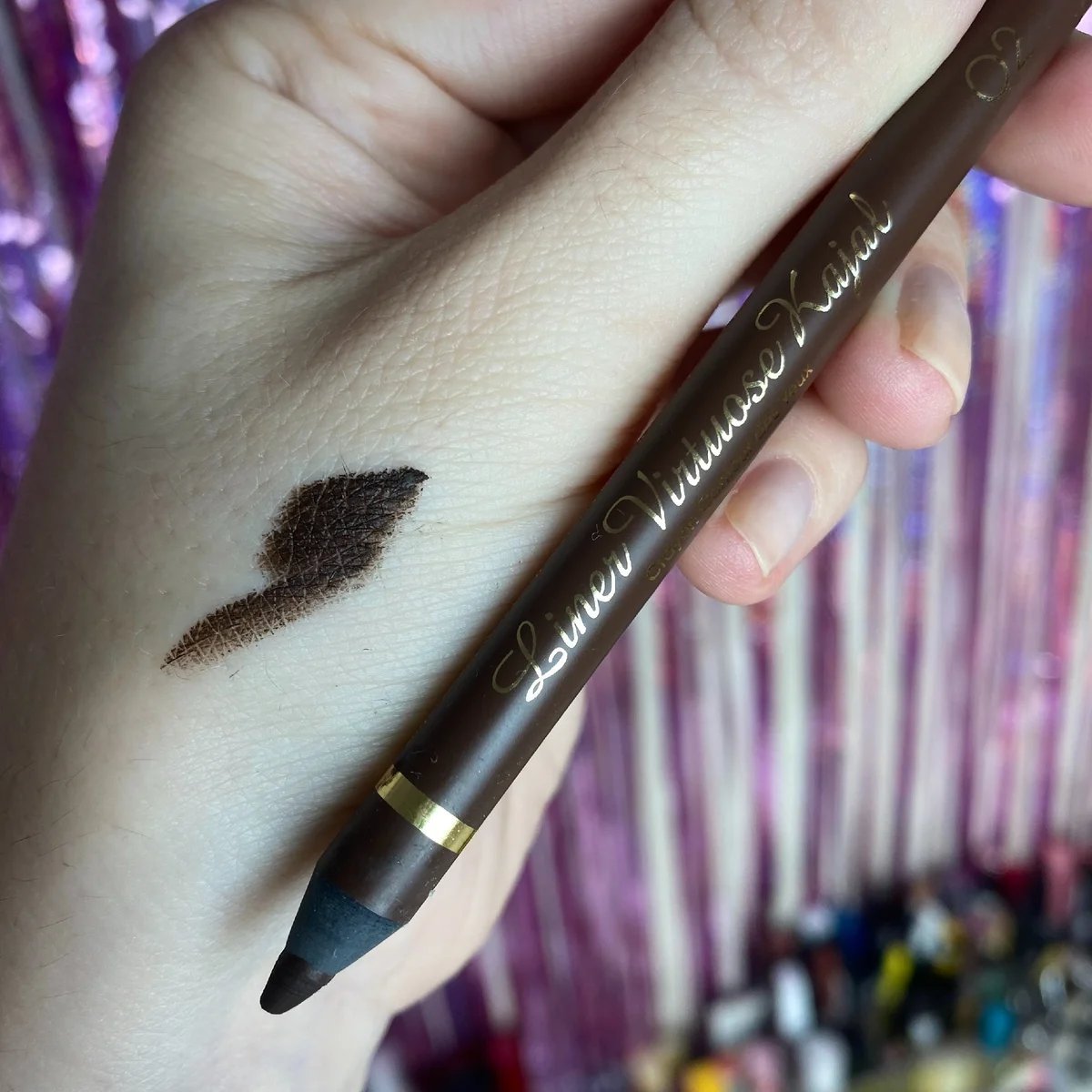 Карандаш vivienne sabo virtuose kajal. Vivienne Sabo Liner virtuose Kajal.