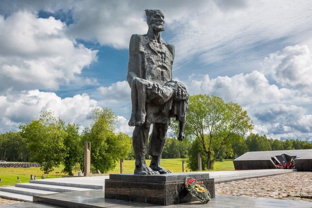 Мемориальный комплекс хатынь рисунок