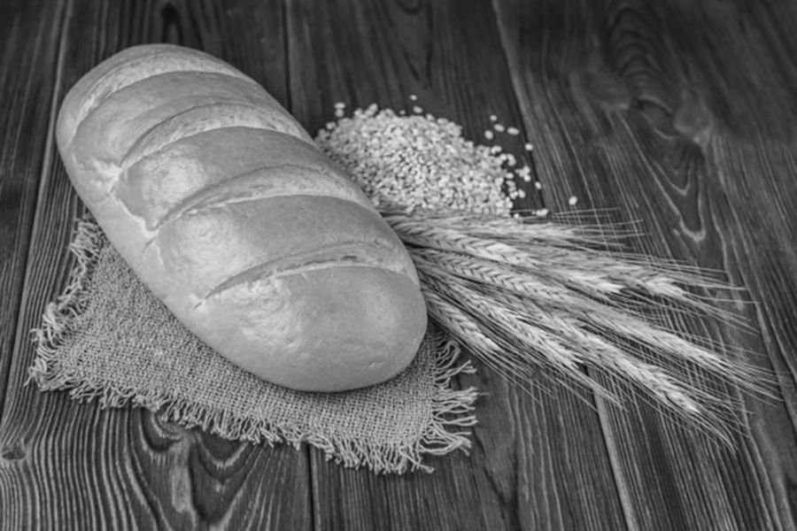 Батон нарезной. Черный батон столичный. Белый батон. Ржаной батон. Снится хлеб.