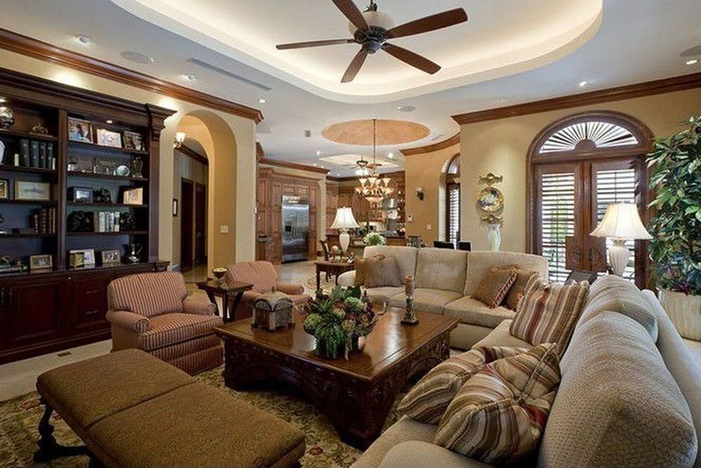 Как выглядит дом киркорова. Особняк филиппа киркорова. Дом филиппа киркорова. Дом филиппа киркорова на рублевке. Дом филиппа киркорова.