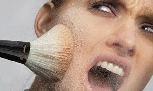 3 ошибки макияжа, которые добавляют возраста. Почему женщины их не замечают