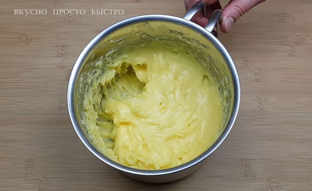 Пирог с заварным кремом — рецепт на канале Вкусно Просто Быстро