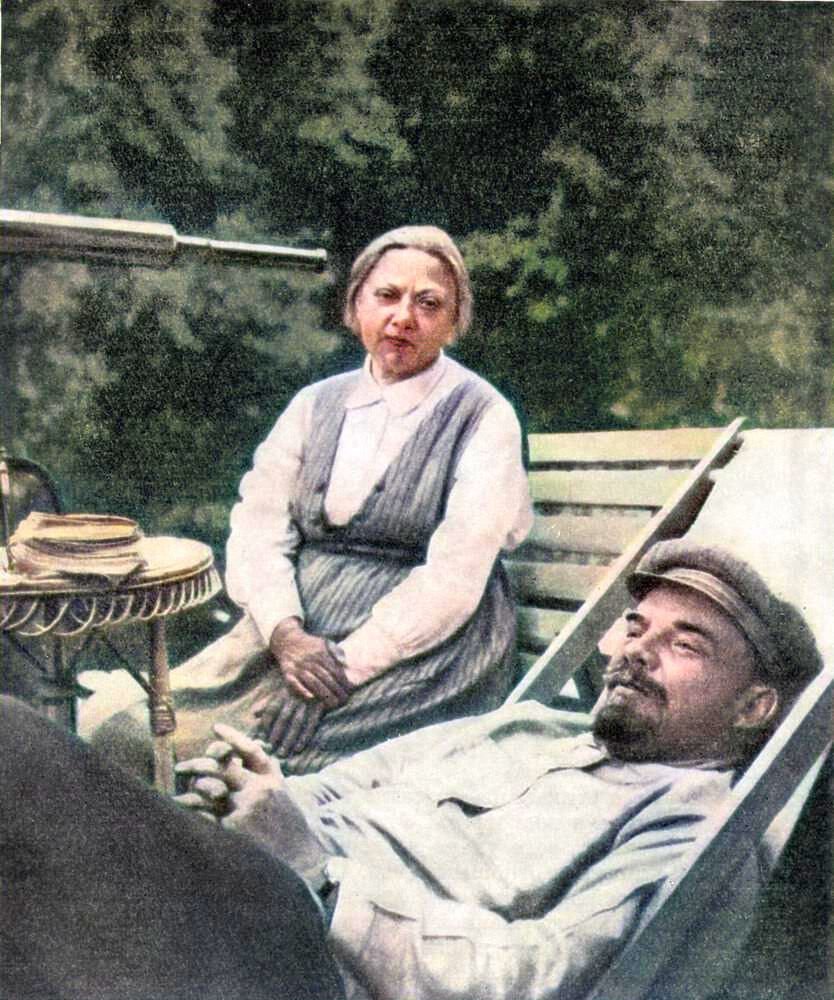 Ленин и Крупская.