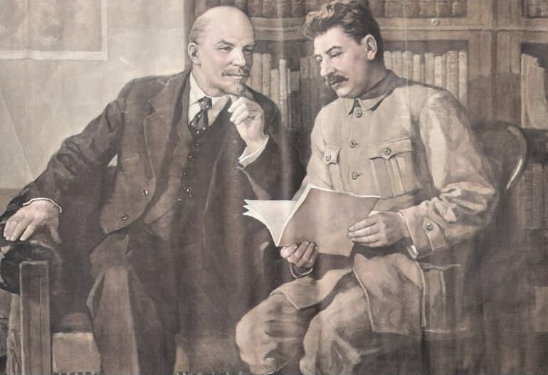 В. И. Ленин и И. В. Сталин.