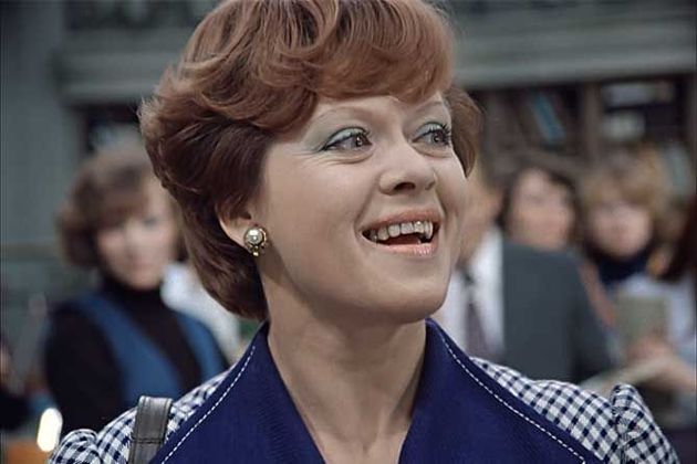 Какой макияж делали популярным Советским актрисам для съёмок в кино: 5 особенностей макияжа в СССР
