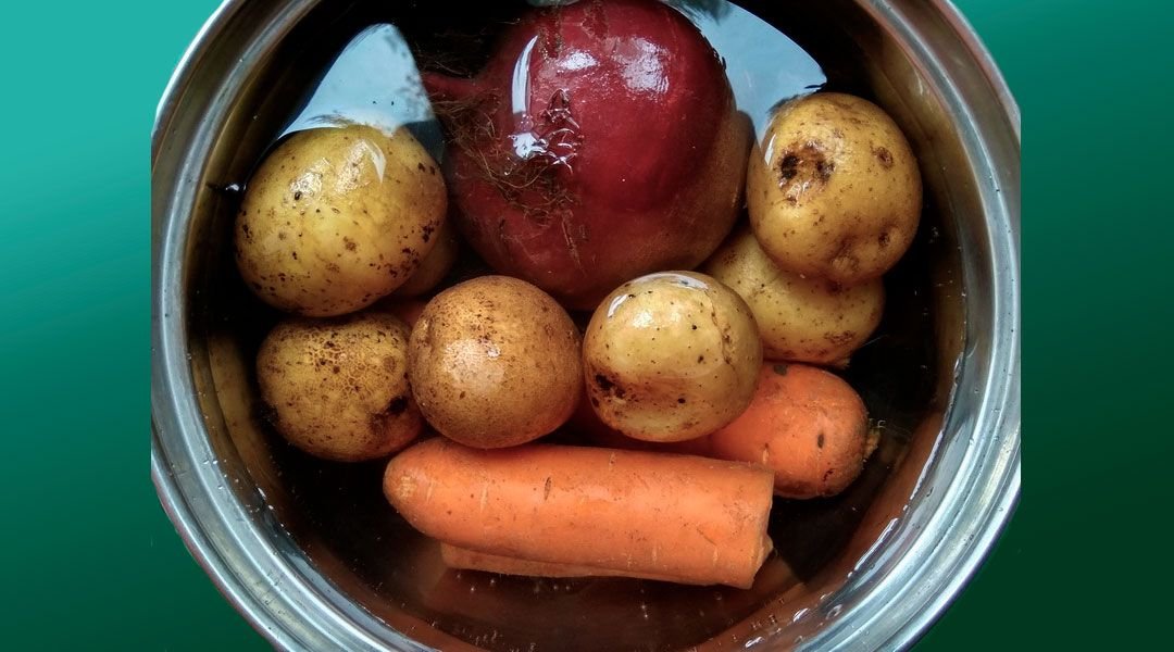 Можно ли картошку оставить в воде. Вареные овощи. Овощи для винегрета. Вареные овощи для винегрета. Отварить овощи для винегрета.