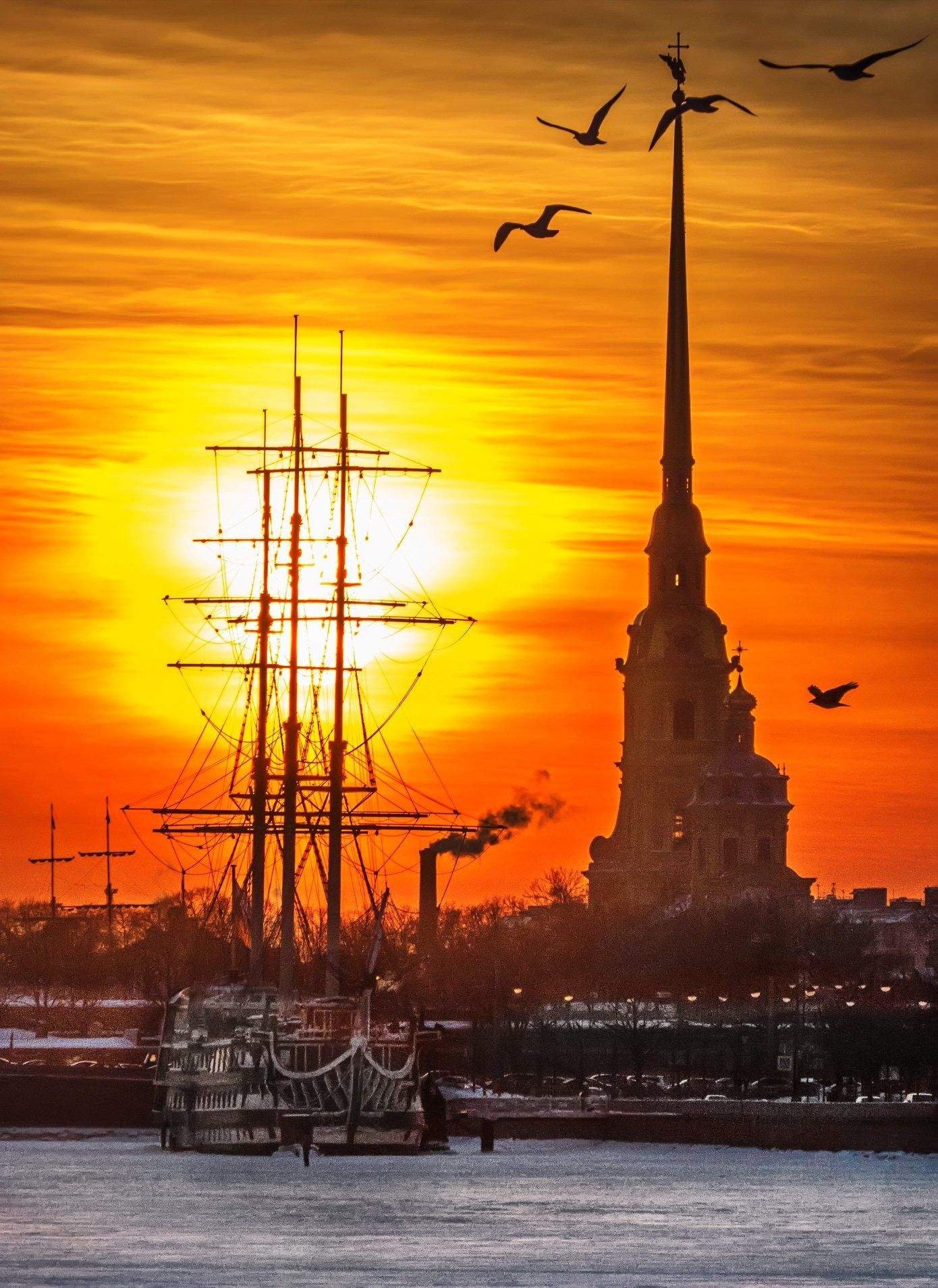 Закат солнца в петербурге. Белые ночи Санкт-Петербург. Закат в Питере. Красивый закат в Питере. Пейзаж Санкт-Петербурга.