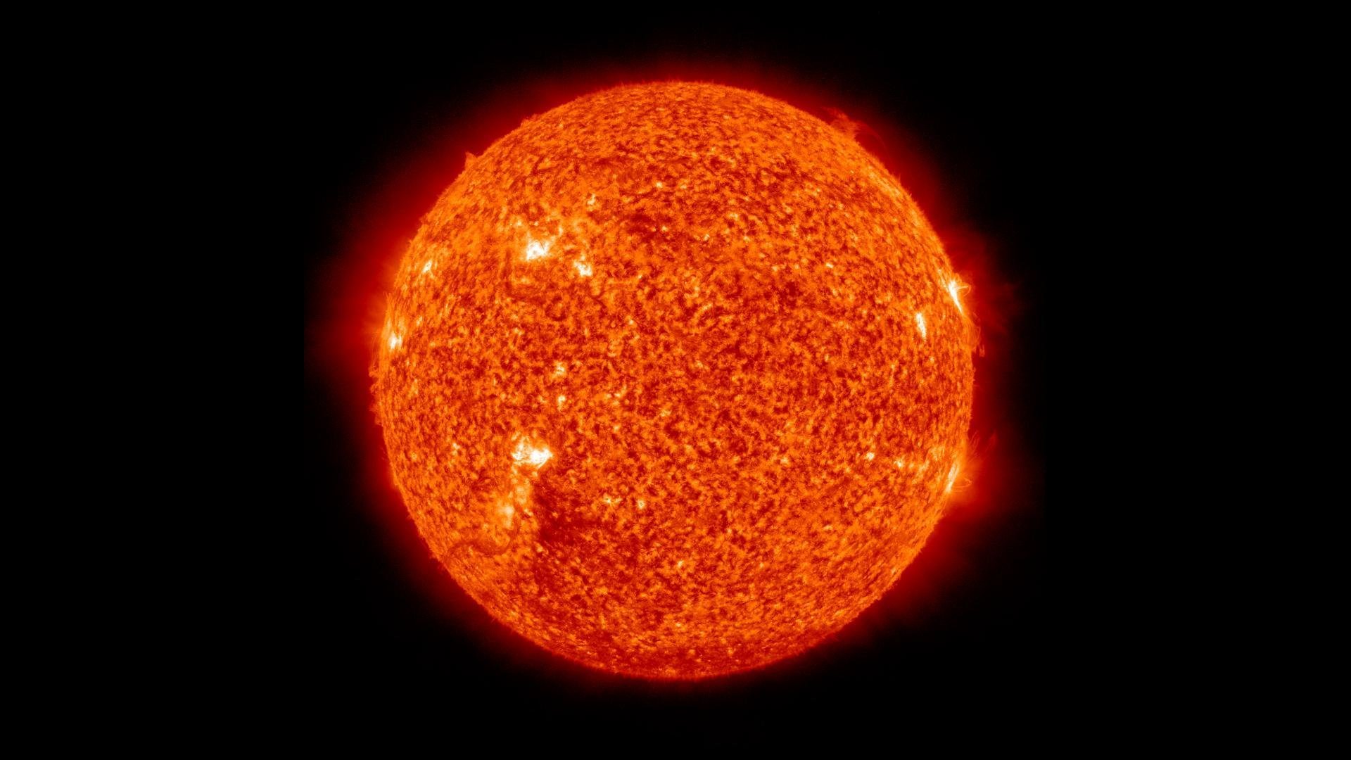 Звезда около солнца. Красный карлик Проксима Центавра. Звезда Проксима Центавра. Снимок звезды Проксима Центавра. Проксима Центавра диаметр звезды.