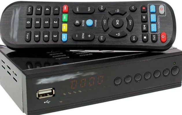 Set-top box with SmartTV