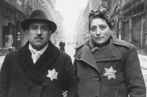 Почему Гитлер так не любил евреев? Самые частые вопросы про евреев