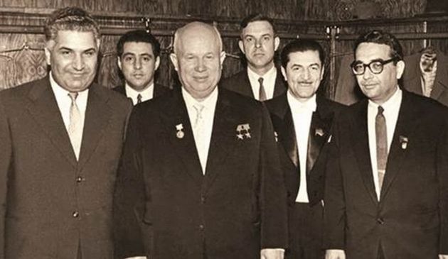 Хрущёв с Ахундовым (слева). Фото из открытых источников