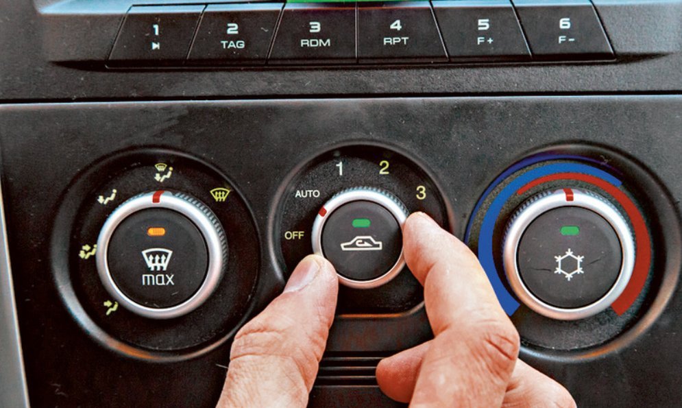 Как пользоваться кондиционером в автомобиле. Климат контроль Датсун он до. Датсун он-до кондиционер кнопка. Датчик климат контроля Датсун.