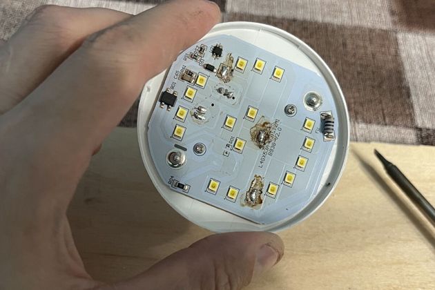 Как самому починить светодиодную лампочку, чтобы не покупать новую