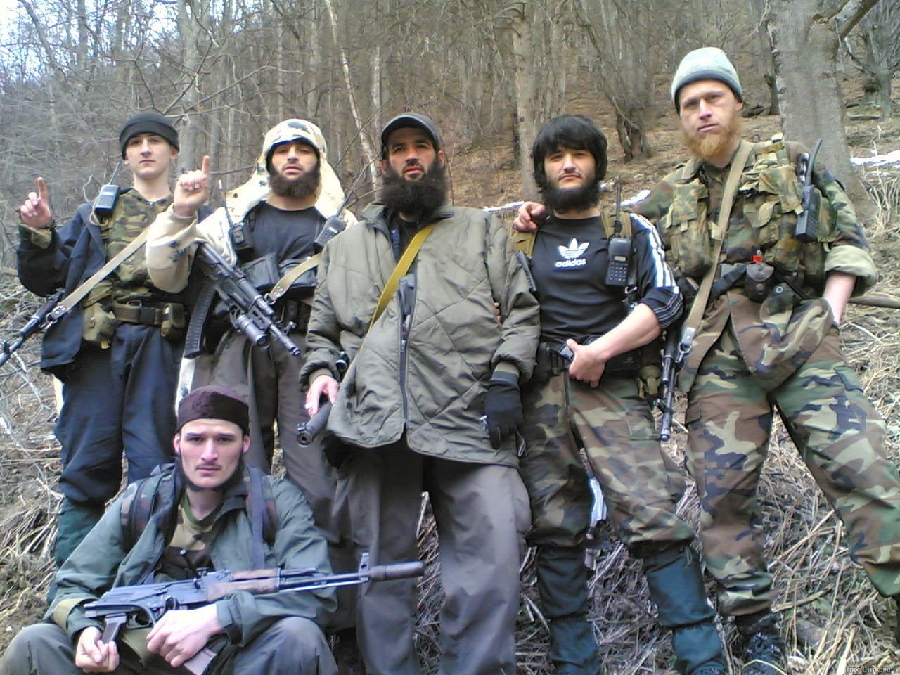 Ингуши террористы. Чеченские моджахеды 1999. Сулейманов Валид АЛАВДИНОВИЧ.