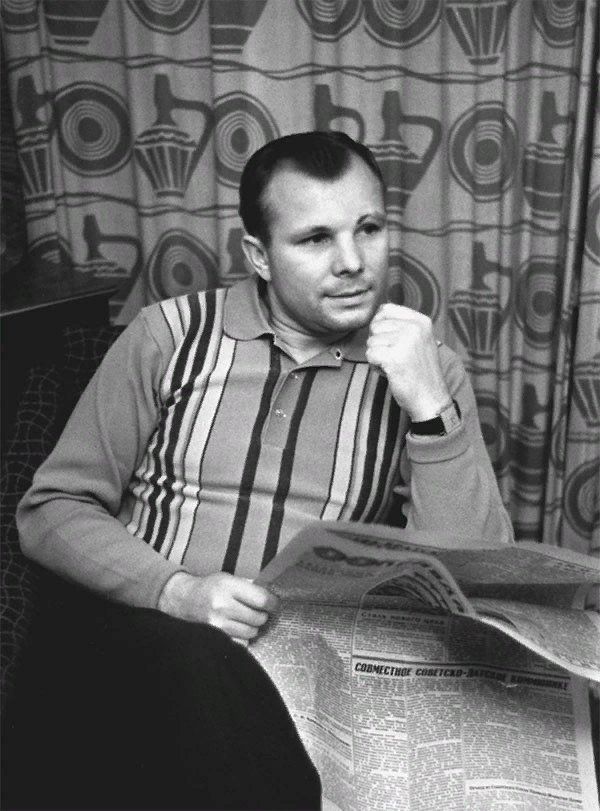 За несколько дней ДО. Последние фотографии Гагарина с семьей и прощальное письмо космонавта