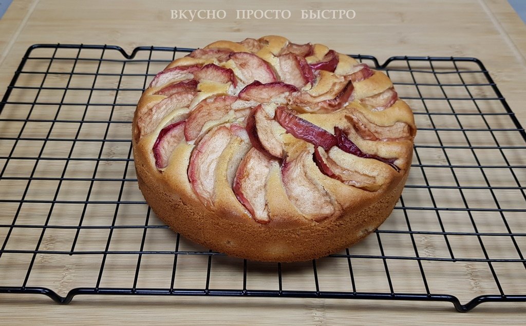 Яблочный пирог - рецепт на канале Вкусно Просто Быстро