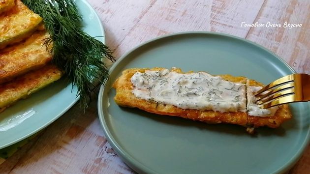 Рецепт вкусного щницеля из кабачков, с чесноком и сыром