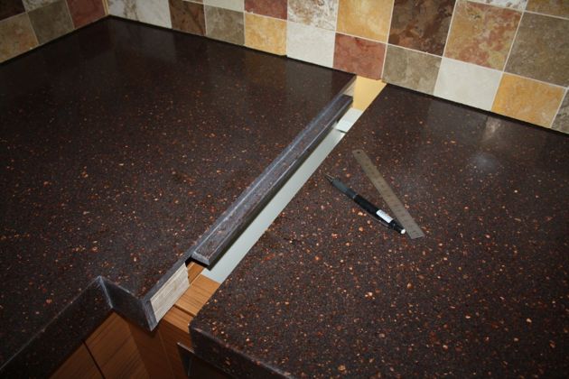 В чем проблема сделать кухонную столешницу шире 600мм?