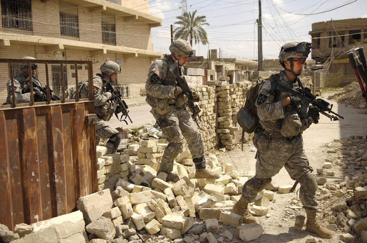 Военная операция против ирака. Американские войска в Ираке 2003.