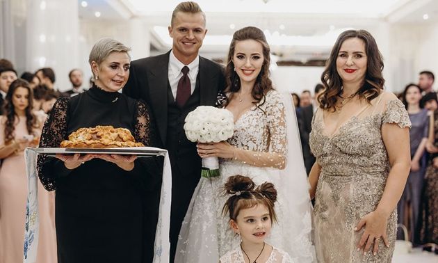 6 самых красивых свадебных платьев известных звёзд Российского шоу-бизнеса