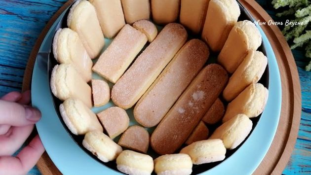 Вкуснее тирамису, торт из печенья савоярди с двумя видами крема. Реально быстрый торт без выпечки