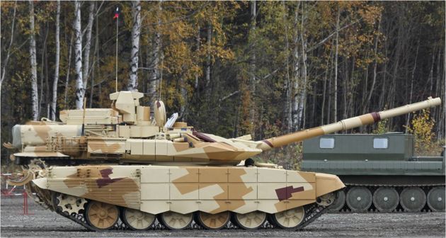 Танк Т-90М в профиль.