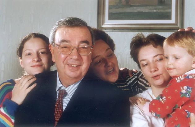 Как без Евгения Примакова живет его вдова Ирина, дочь Нана и внук Евгений