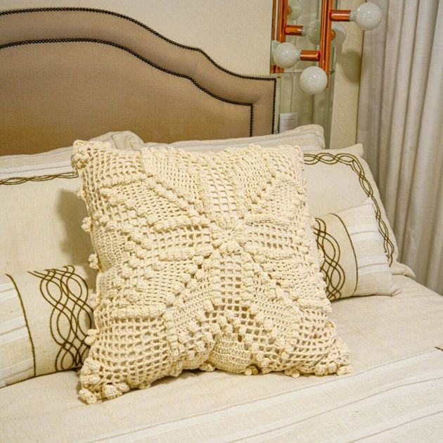 Уютные подушки для дома и дачи. 6 вариантов крючком