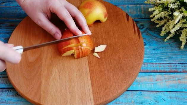 Яблочный пирог который тает во рту. Нежное тесто и много вкусной яблочно-карамельной начинки