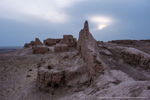 Тысячелетние крепости Узбекистана